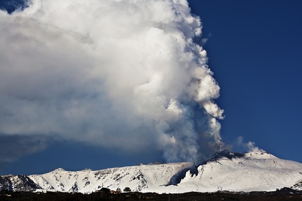 etna 2012 02 09